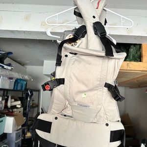 Colugo Baby Carrier